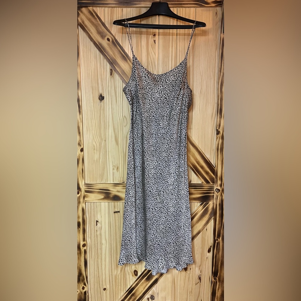 EUC VS Slip Dress Blk Crm XL